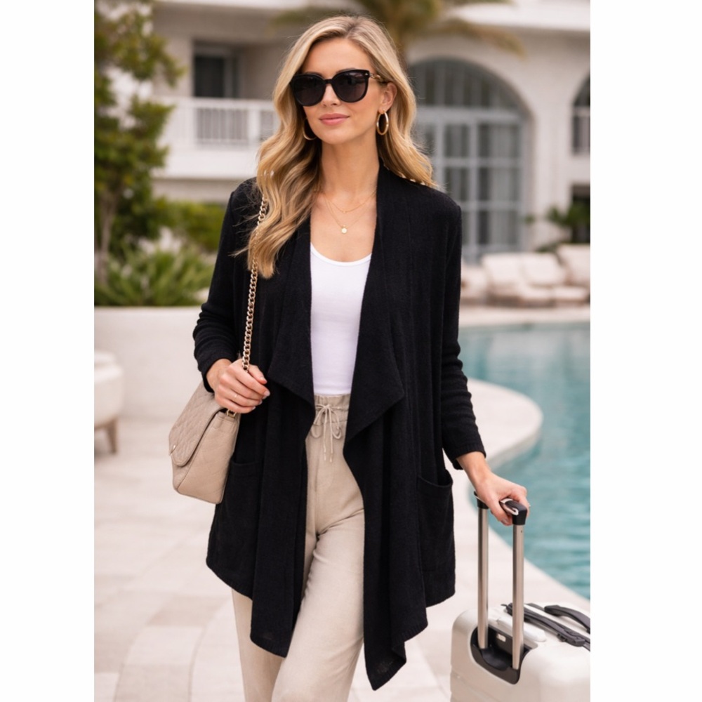 Barefoot Dreams CozyChic Island Wrap Black Travel Sweater Size L/XL Retail $125